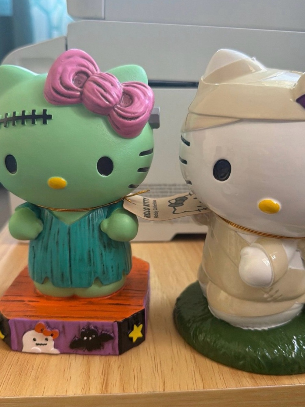 Hello Kitty Halloween Figurine Set - Green & Pink Accents